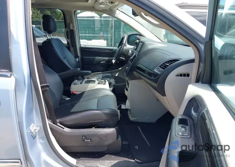 2012 Chrysler Town & Country Touring-L from USA, damaged, VIN 2C4RC1CG2CR348888